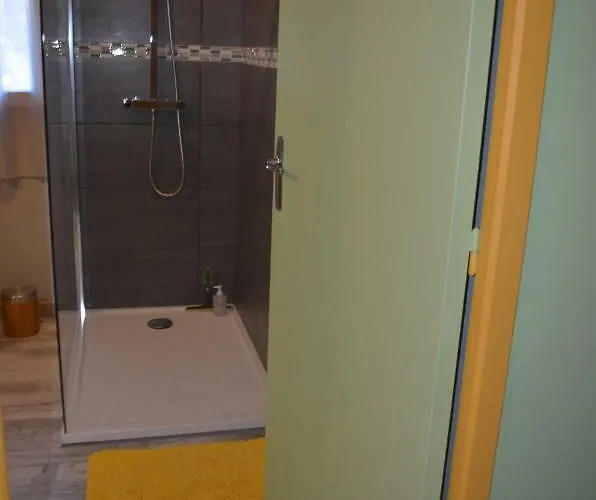 L'amandier Casa de hóspedes 3*